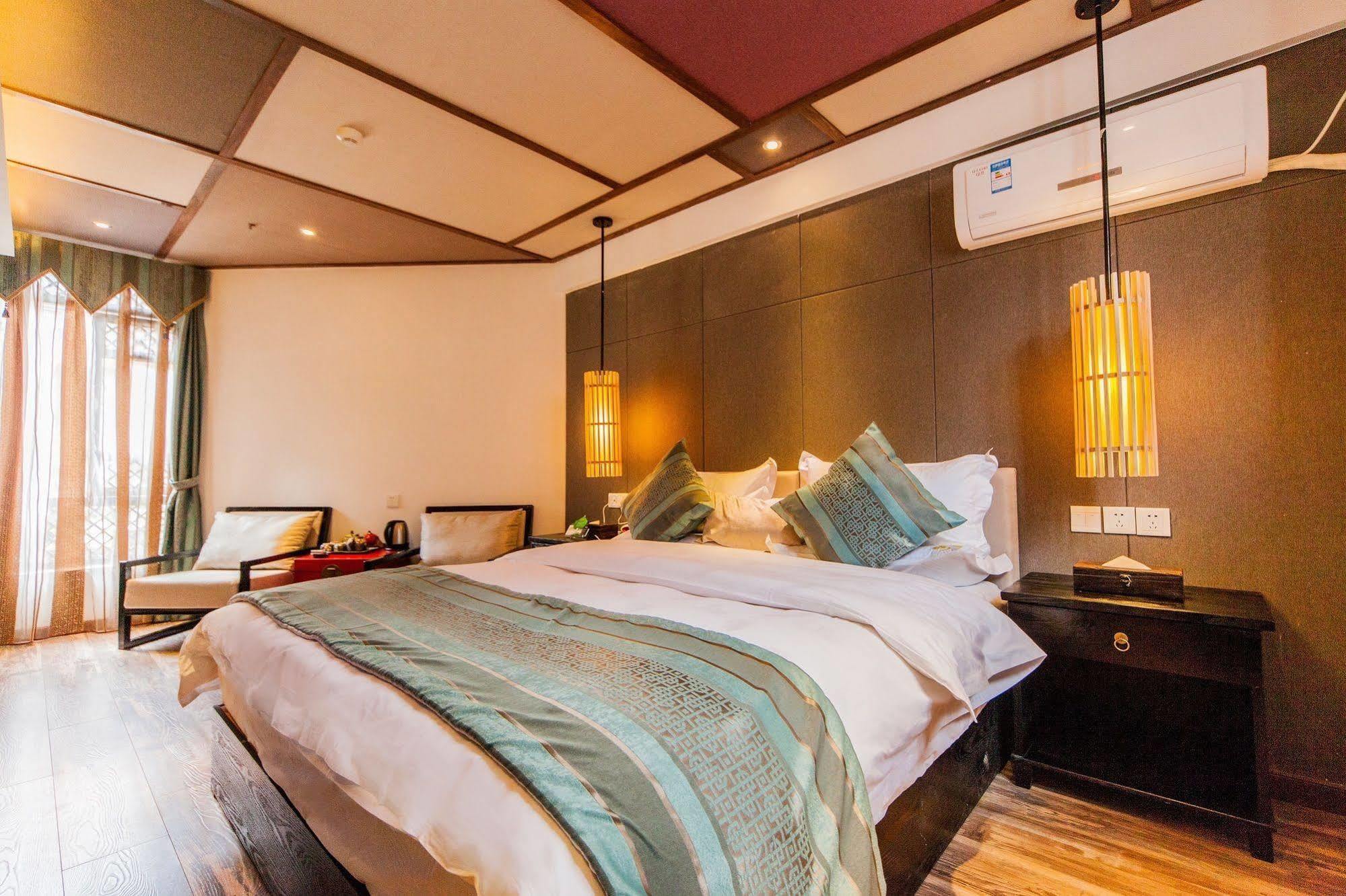 Lijiang Liman Hotel Extérieur photo